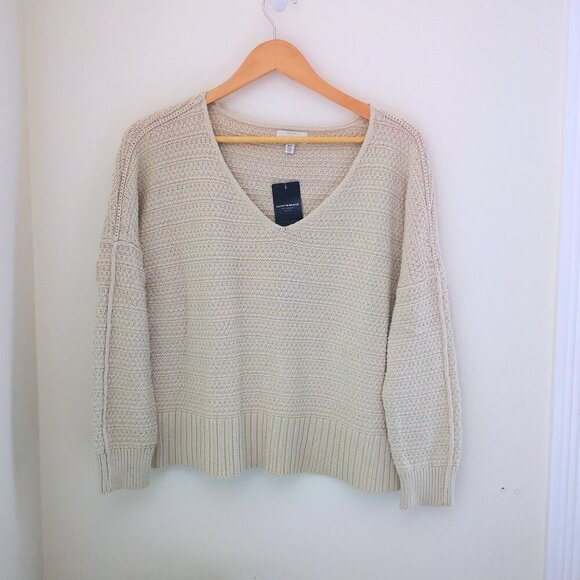 Lucky Brand Sweaters - Lucky Brand V Neck Cotton‎ Blend Sweater Size M